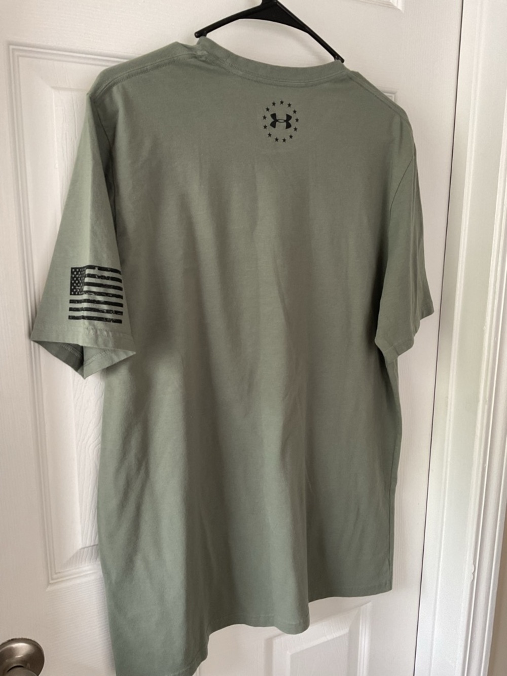 Men’s T-Shirt Bundle Large Under Armour Hurley Graphic Tees Lot 2 - Picture 6 of 7